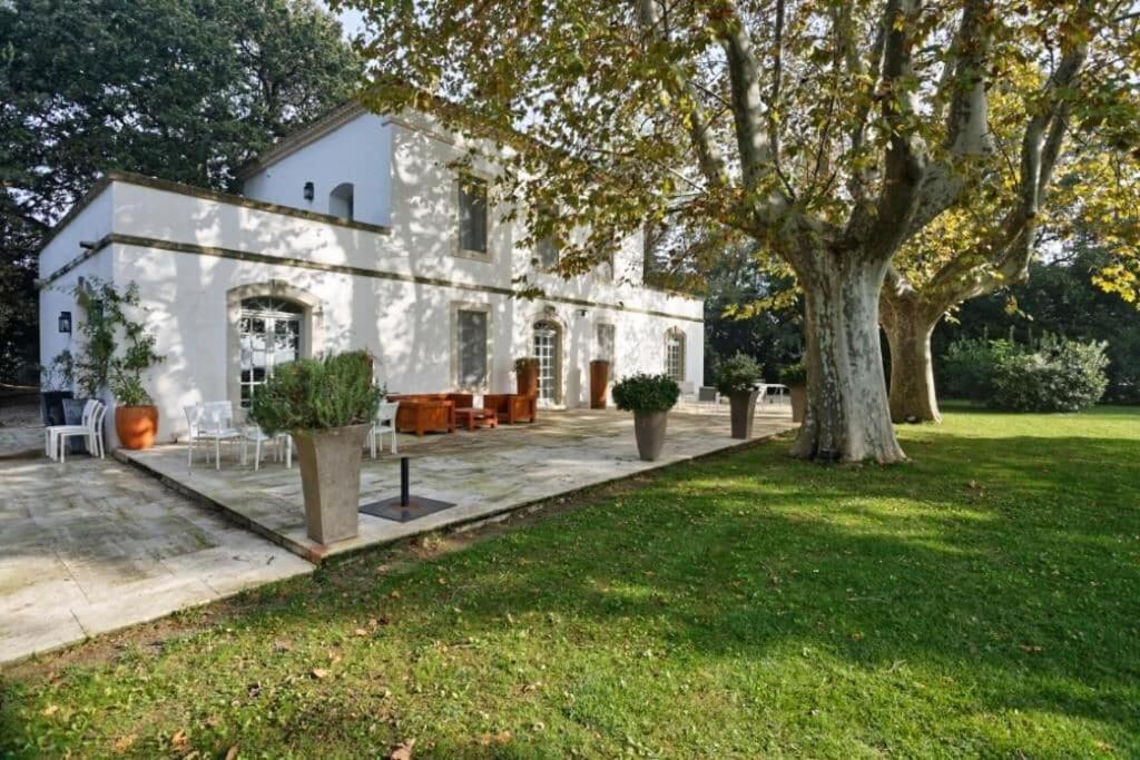 Villa Mas Des Becasses, En Provence - 22 Personnes Arlés Exterior foto