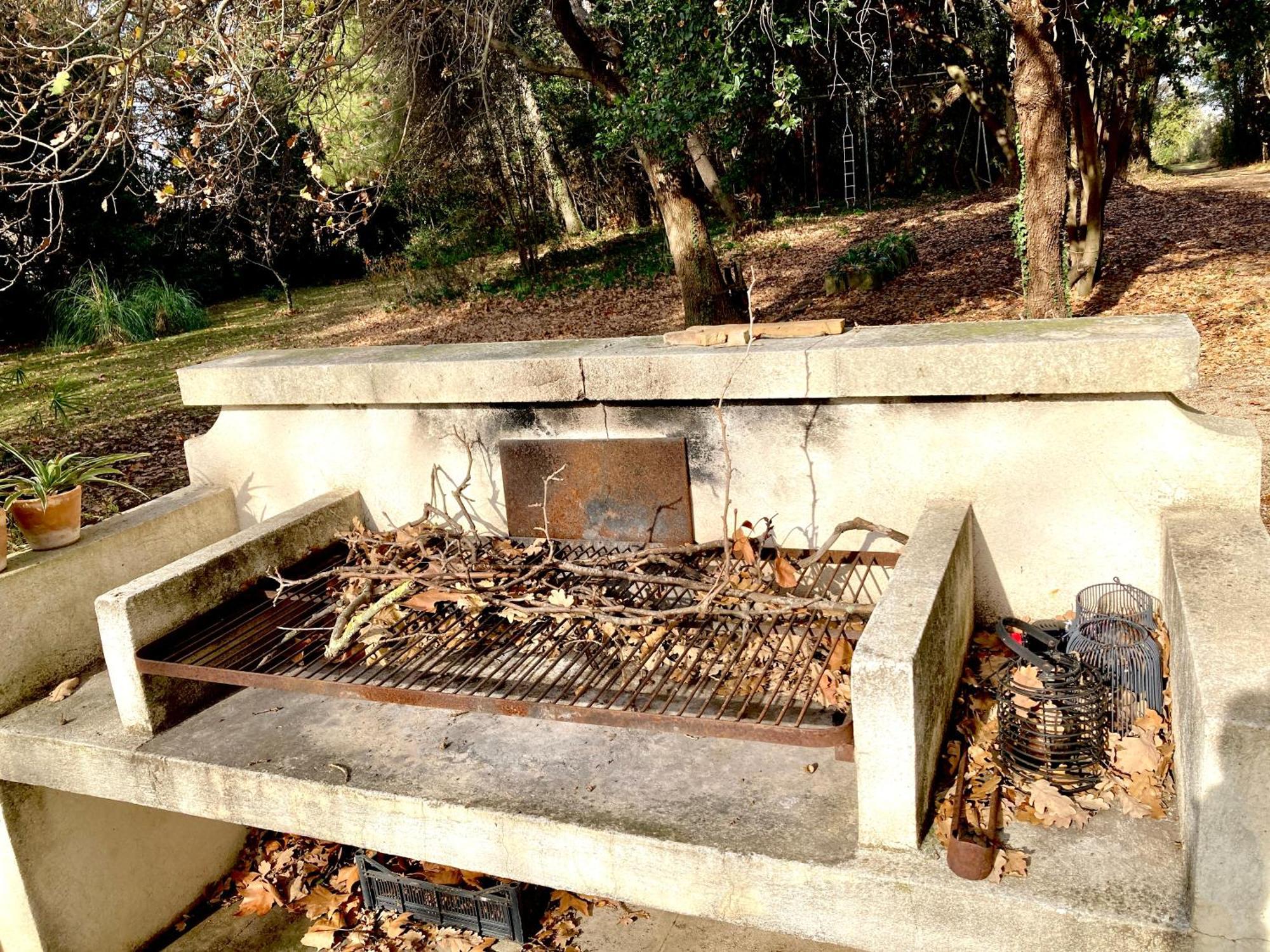 Villa Mas Des Becasses, En Provence - 22 Personnes Arlés Exterior foto